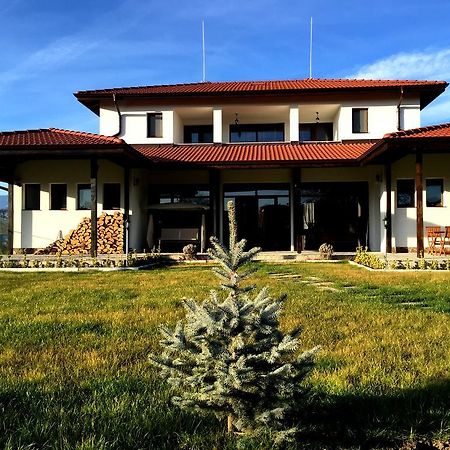 Guest House Hasiendata Pavel Banya Luaran gambar