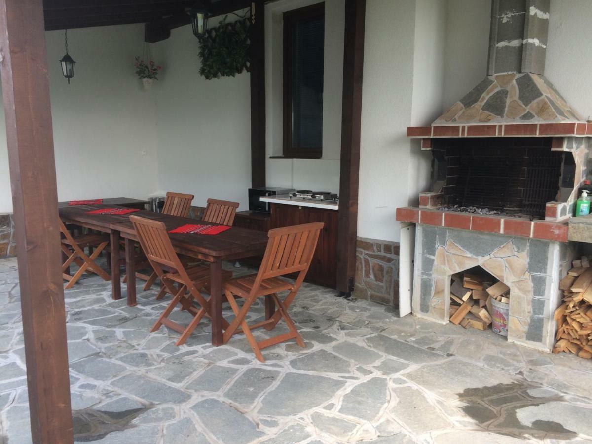Guest House Hasiendata Pavel Banya Luaran gambar